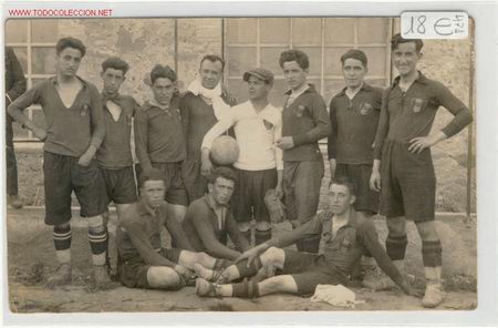 Alte Fotografie: FUTBOL EQUIPO A&Ntilde;OS 20?