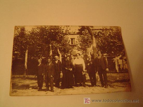 Alte Fotografie: Targeta postal de la reunion de una familia