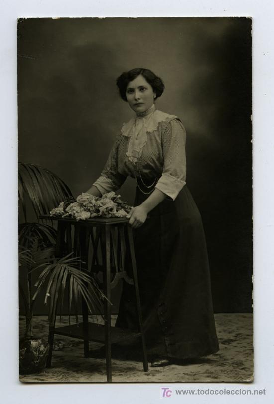 Fotografia antiga: MAGN&Iacute;FICA FOTO DE DAMA. Circa 1905.F: NYSSEN. BCN
