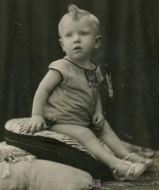 Alte Fotografie: Retrato de Rafaelito a los nueve meses. Sin autoria.  Alicante 1925