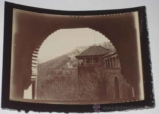 Alte Fotografie: ANTIGUA FOTOGRAFIA DE GRANADA - SISTEMA GELATINA BROMURO - MIDE 10 X 7,4 CMS. - FINALES SIGLO XIX