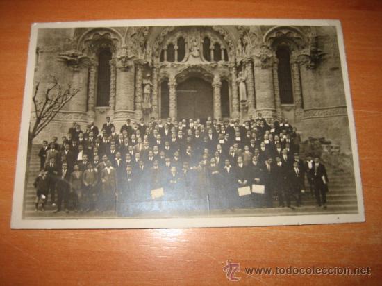Antique Photography: GRUPO DE NI&Ntilde;OS DELANTE DE IGLESIA
