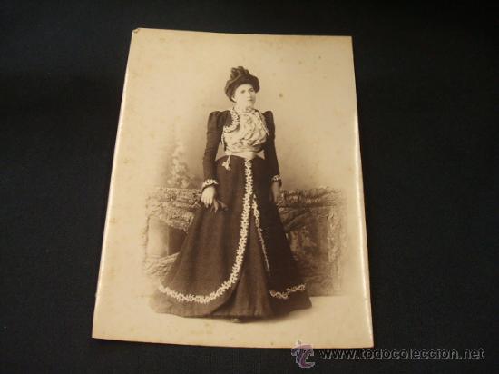 Fotograf&iacute;a antigua: SE&Ntilde;ORA POSANDO - - Foto 1
