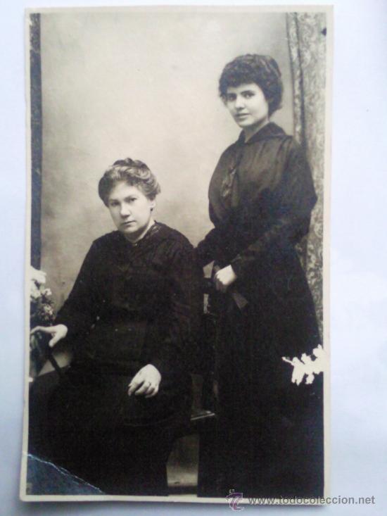 Fotografia antiga: FOTOGRAFIA ANTIGUA , MADRE, HIJA  VESTIDAS  DE LUTO,