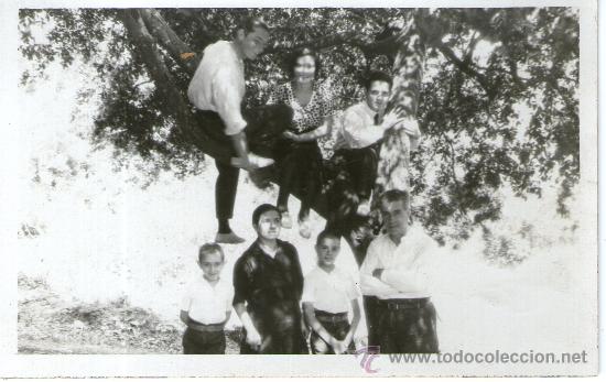Fotografia antiga: tarjeta postal familiar