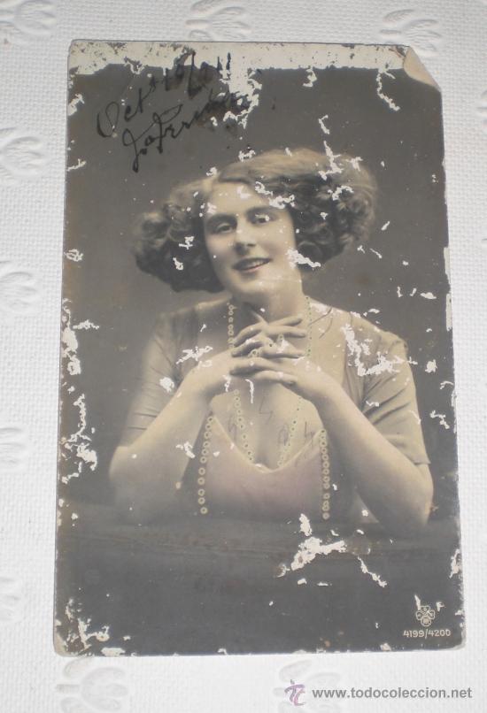 Fotograf&iacute;a antigua: Antigua postal fotogr&aacute;fica. Retrato de mujer. 1911. Art Nouveau