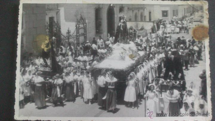 Fotograf&iacute;a antigua: FOTO POSTAL DE UNA PROCESION DE SEMANA SANTA. REVERSO POST CARD, FOTOGRAFO ILEGIBLE