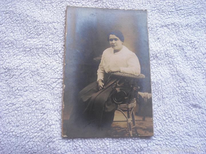 Fotografia antica: ANTIGUA FOTO DE MUJER . UNION POSTAL UNIVERSAL