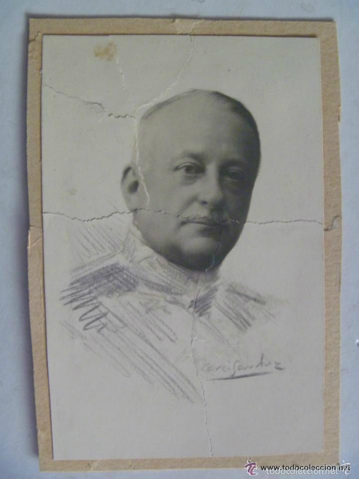 Fotografia antica: FOTO ORGINAL DE DON MIGUEL PRIMO DE RIVERA CON DETALLES A LAPIZ Y FIRMADA POR EL AUTOR. ROTA !