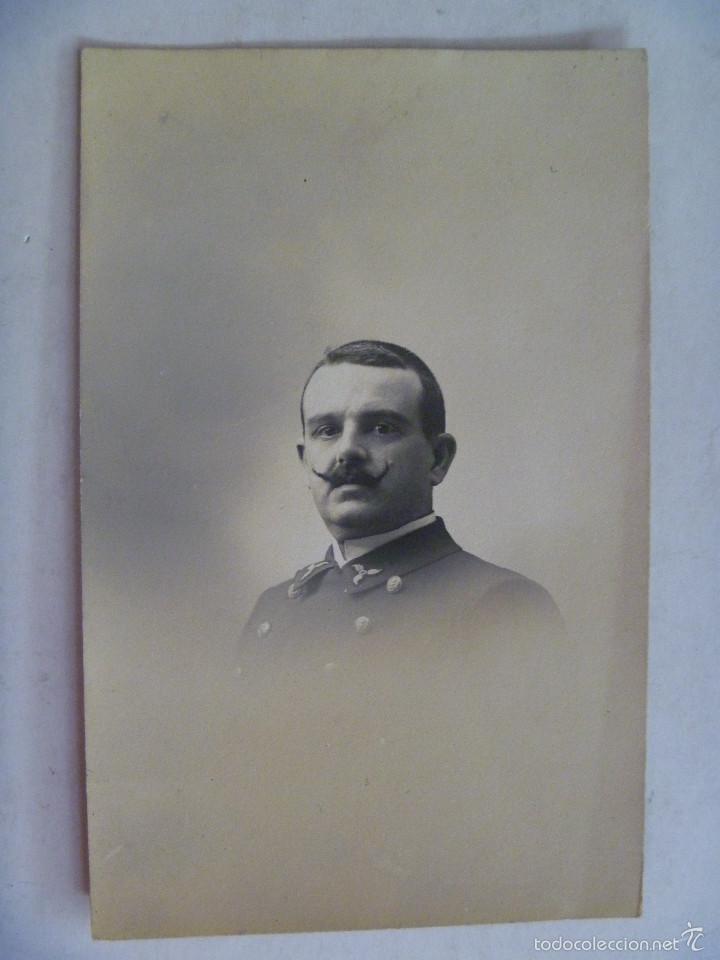 Alte Fotografie: RETRATO DE OFICIAL DE M&Aacute;QUINAS DE LA ARMADA , BIGOTES A LO KAISER . PP. DE SIGLO