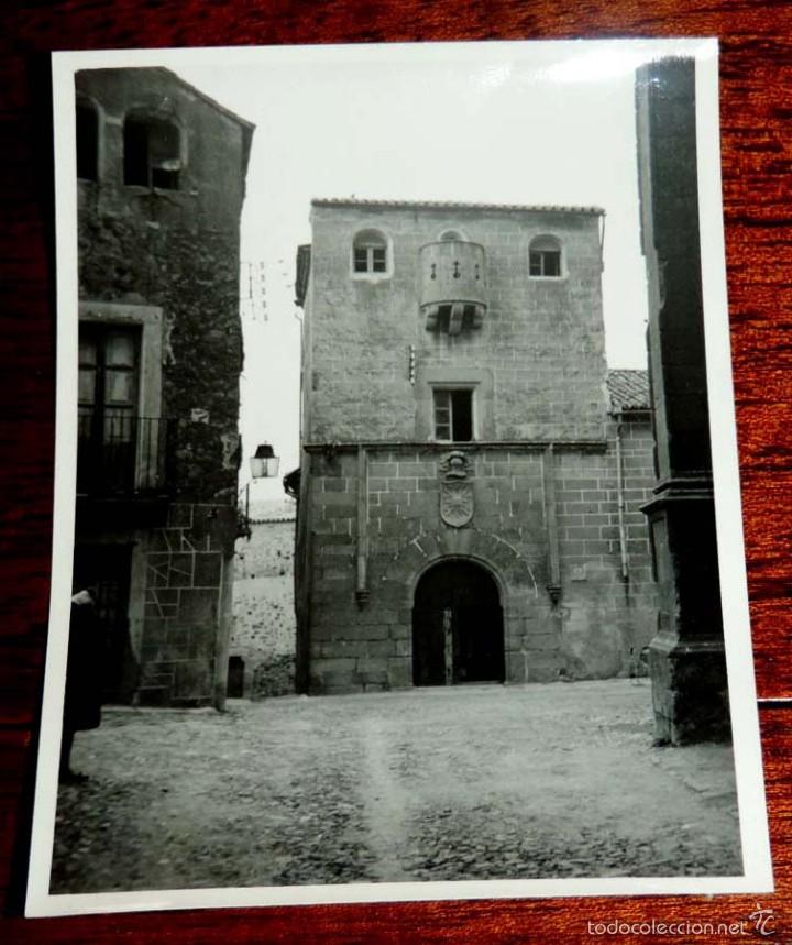 Alte Fotografie: FOTOGRAFIA DE CACERES, MIDE 11,7 X 8,6 CMS. UN POCO MAS PEQUE&Ntilde;A QUE UNA POSTAL.