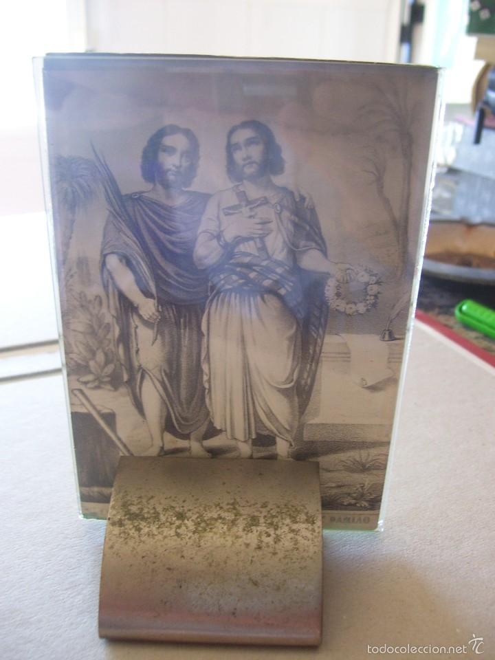 Alte Fotografie: SAN COSME Y SAN DAMIAN - POSTAL EN PORTAFOTOS CRISTAL BASE ALUMINIO 13 X 9 CM