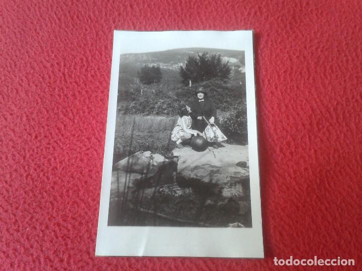 Fotografia antica: ANTIGUA POSTAL FOTOGRAFICA FOTO FOTOGRAFIA MUJERES EN EL CAMPO. EN EL RIO ? VER FOTO/S Y DESCRIPCION