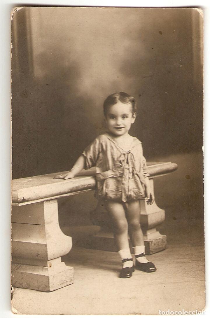 Fotografia antica: POSTAL ANTIGUA - RETRATO DE NI&Ntilde;A - MEDIDAS 13,5 X 8,5 - FOT&Oacute;GRAFO ROCA