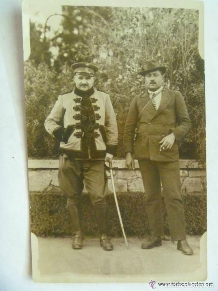 Fotograf&iacute;a antigua: MINUTERO DE SARGENTO DE CABALLERIA CON GORRA, PELLIZA Y SABLE . EPOCA ALFONSO XIII