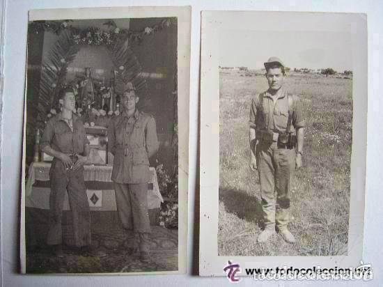 Fotograf&iacute;a antigua: LOTE DE 2 FOTOS SOLDADO DE ARTILLERIA DE CORIPE HACIENDO LA MILI EN SANLUCAR LA MAYOR, 1956