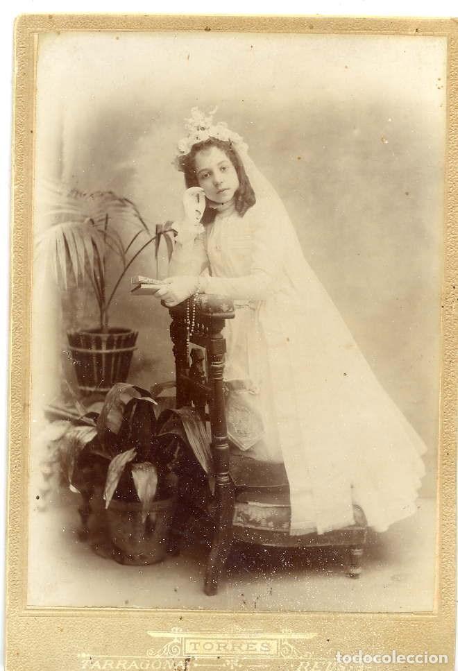 Fotografia antica: FOTO TORRES -TARRAGONA-REUS RETRATO PRIMERA COMUNION TAMA&Ntilde;O POSTAL CON REVERSO