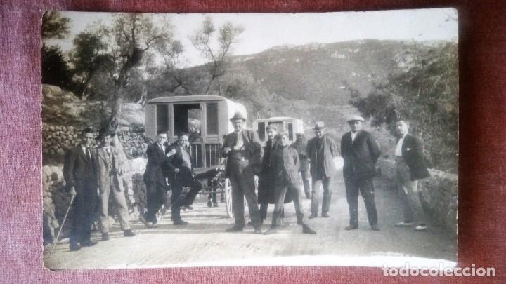 Alte Fotografie: GRUPO DE AMIGOS, UN ALTO EN EL CAMINO