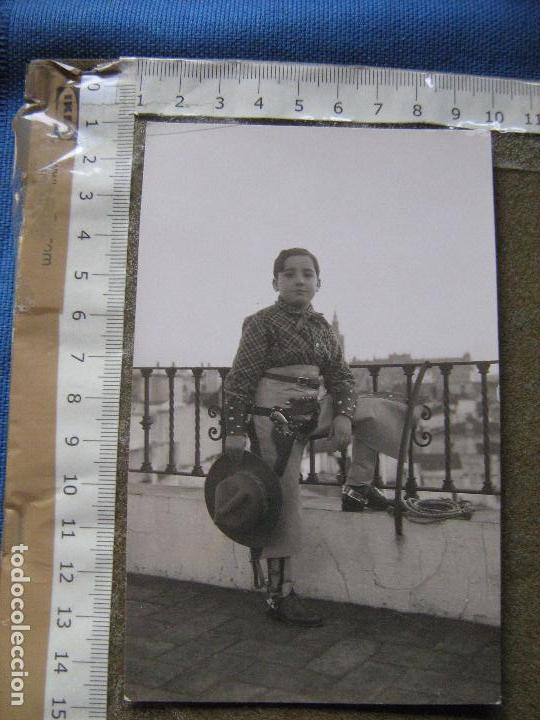 Fotografia antica: FOTO POSTAL NI&Ntilde;O DISFRAZADO DE VAQUERO O COWBOY