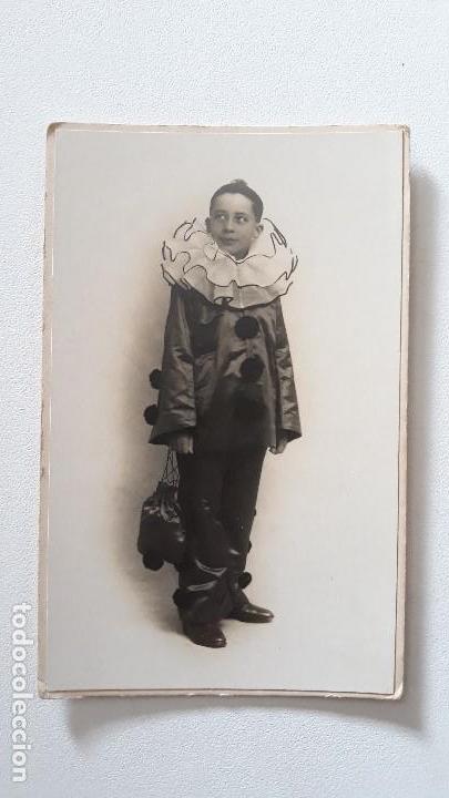 Fotograf&iacute;a antigua: Foto. Ni&ntilde;o con disfraz de arlequin. HARO HERMANOS. Cartagena. Sin circular