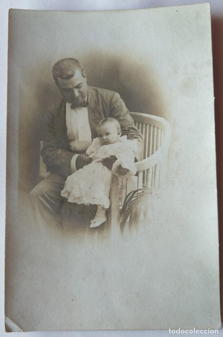 Fotografia antica: FOTOGRAFICA NI&Ntilde;O Y PADRE