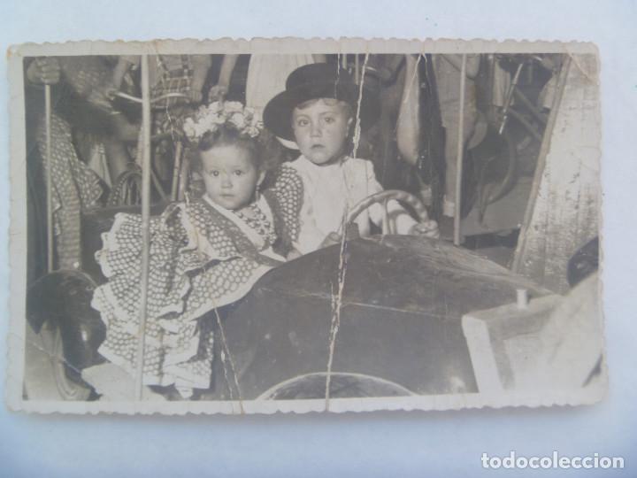 Antique Photography: MINUTERO DE FOTOGRAFO DE FERIA : NI&Ntilde;A VESTIDA DE FLAMENCA Y NI&Ntilde;O CAMPERO EN EL TIOVIVO