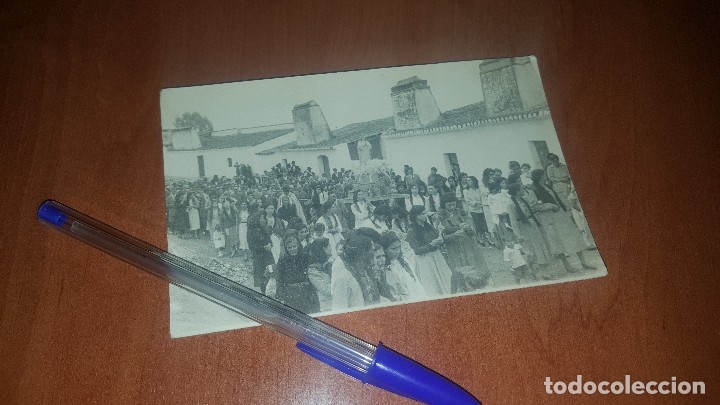 Fotografia antica: Procesion en localidad extreme&ntilde;a, julio cerro fotografo de badajoz, 14 x 9 cm.