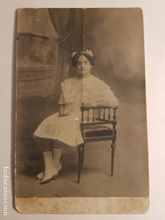 Fotografia antiga: RETRATO JOVEN SENTADA POSTAL FOTOGRAFICA