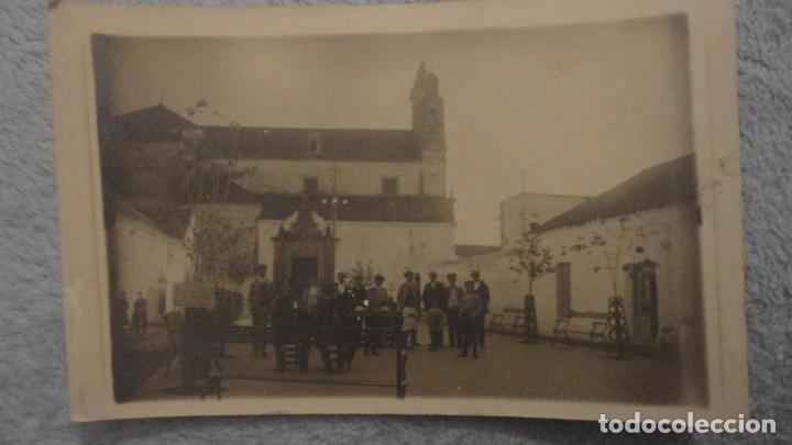 Alte Fotografie: ANTIGUA FOTOGRAFIA.VISTA DE IGLESIA.MUNICIPIO LA CAMPANA.SEVILLA A&Ntilde;OS 20.30.GUARDIA CIVIL.