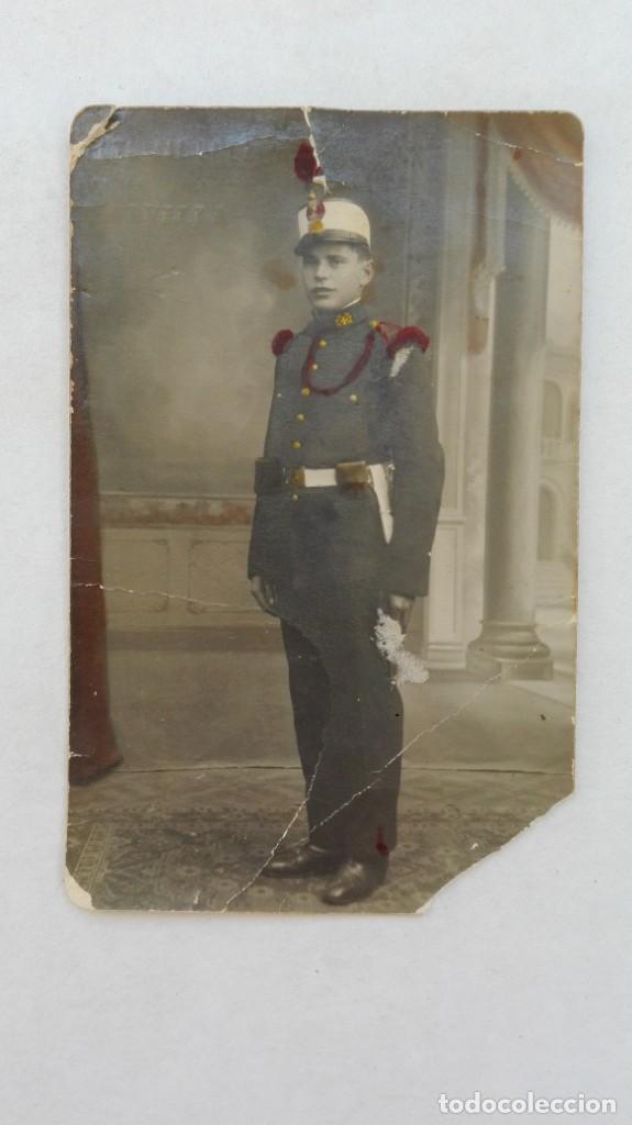 Fotografia antiga: FOTO DE ESTUDIO DE MILITAR DE SANIDAD, PLAZA MONTADA DE GALA, ROS Y FORRAJERA. DE JIMENEZ, SEVILLA