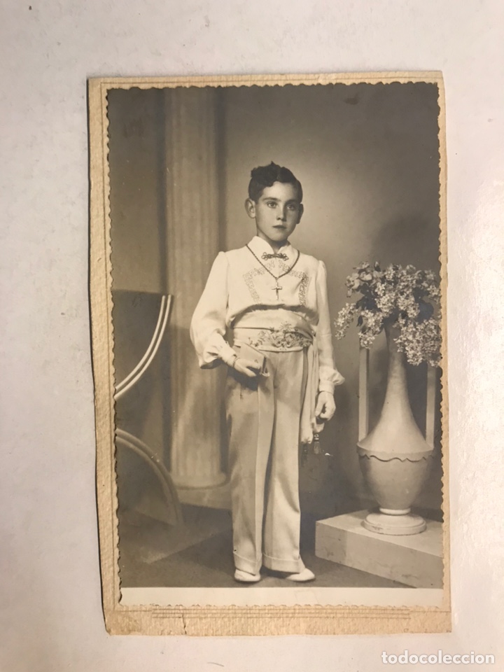 Fotograf&iacute;a antigua: NI&Ntilde;OS. Fotograf&iacute;a antigua. Luis de Primera Comunion. Recibiendo a Jesus ...(h.1930?)
