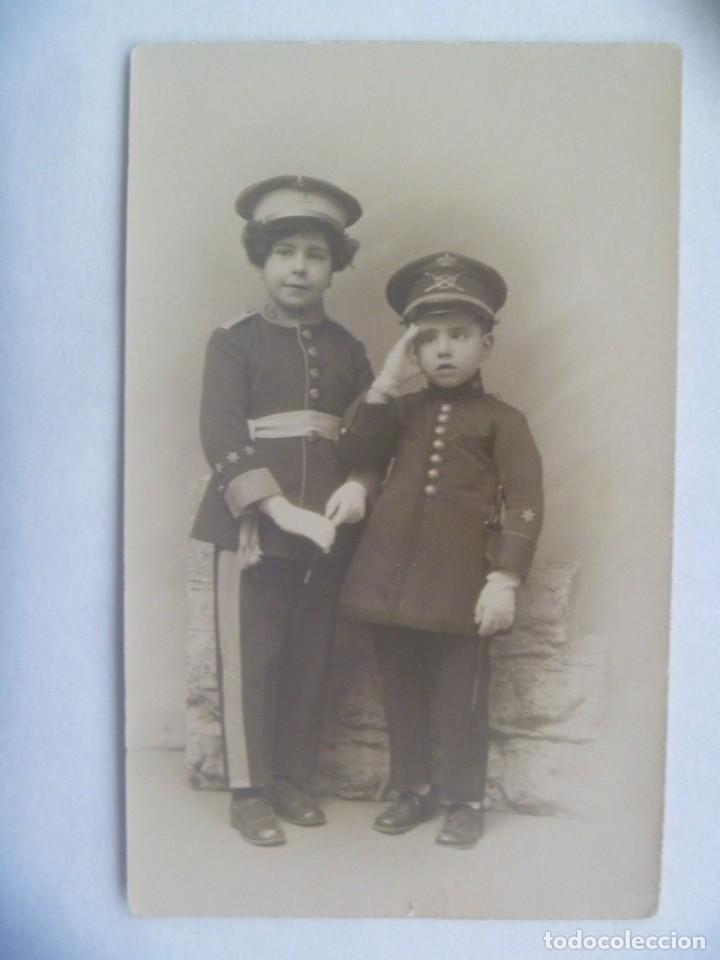 Antique Photography: PRECIOSA FOTO DE ESTUDIO DE NI&Ntilde;OS VESTIDOS DE MILITAR, ALFEREZ Y CAPITAN ESTADO MAYOR. DE BARIEGO