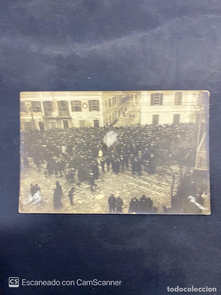 Fotograf&iacute;a antigua: TARJETA POSTAL. FOTOGRAFICA. MAHON. PLAZA DEL PUEBLO. VER