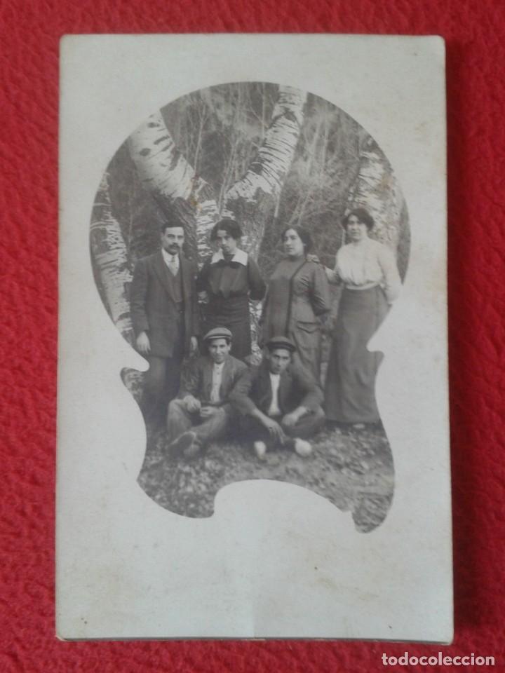 Fotografia antica: ANTIGUA POSTAL POST CARD FOTOGR&Aacute;FICA ? FOTO GRUPO DE PERSONAS HOMBRES MUJERES A&Ntilde;OS 1930 ? ESPA&Ntilde;A ?..