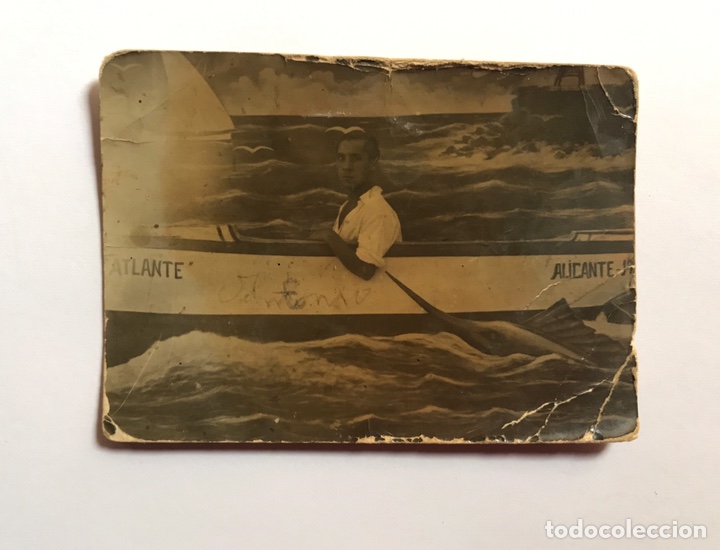 Fotograf&iacute;a antigua: MINUTEROS. Fotografos de Calle. Trampantojo Navegando con Barcos Atlante (h.1950?)