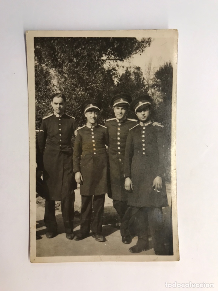 Fotografia antica: FOTOGRAF&Iacute;A. VIVEROS, La Valencia que fue..., M&uacute;sicos Municipales uniformados (h.1930?)