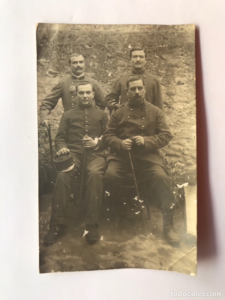 Fotografia antica: MILITAR FRANCIA. Fotograf&iacute;a antigua.. I Guerra Mundial.. Soldados para el recuerdo (Octubre de 1914)