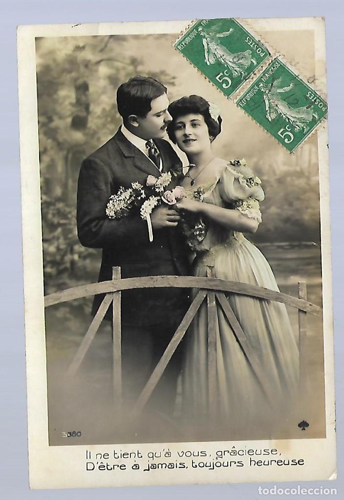 Fotografia antiga: 1R- ANTIGUA FOTO-POSTAL - UNA PAREJA - ROMANTICA - ESCRITA