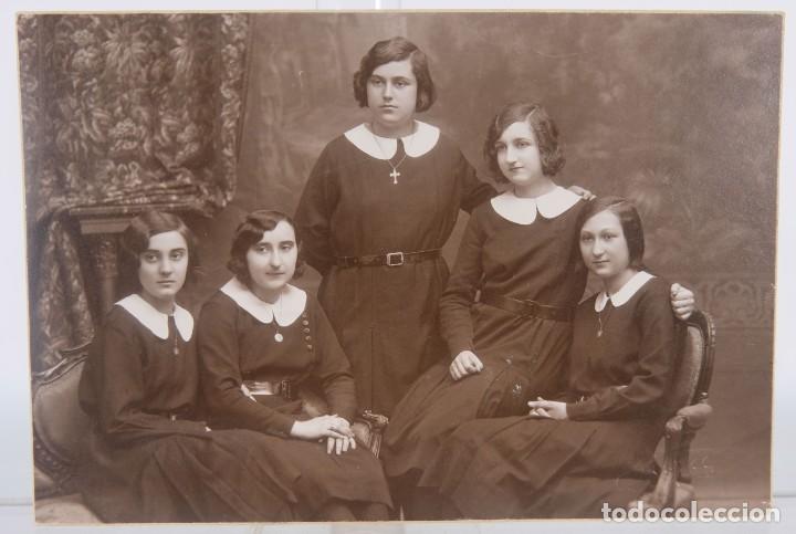 Photographie ancienne: Tarjeta postal Niepces - Fotograf&iacute;a ni&ntilde;as - 9,4 cm x 14 cm
