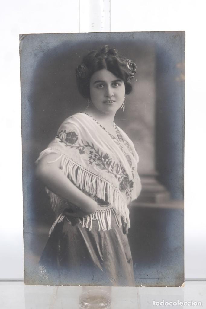 Photographie ancienne: Tarjeta Postal - Fotograf&iacute;a joven hacia 1910- 14 cm x 9 cm