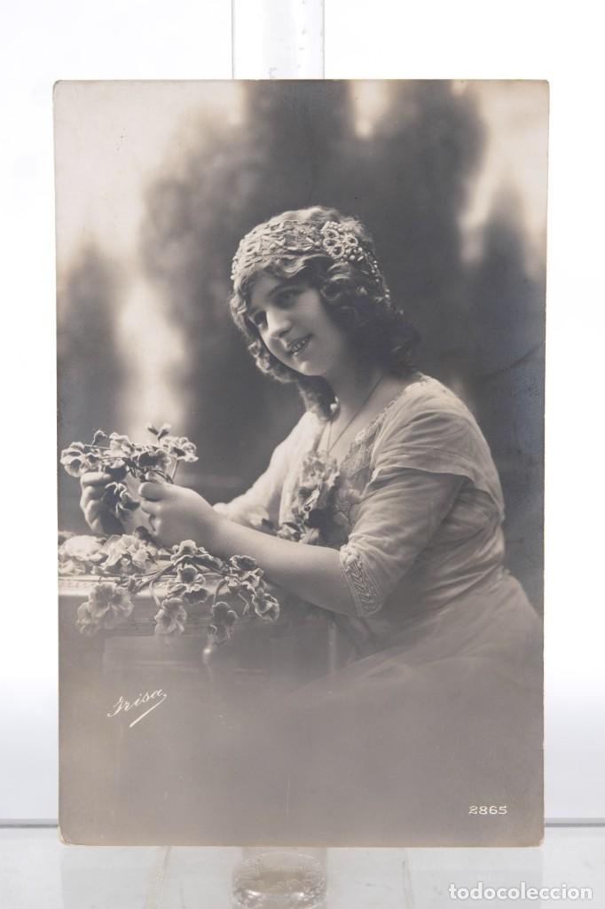 Photographie ancienne: Tarjeta Postal - Fotograf&iacute;a joven 1913 - 9 cm x 14 cm