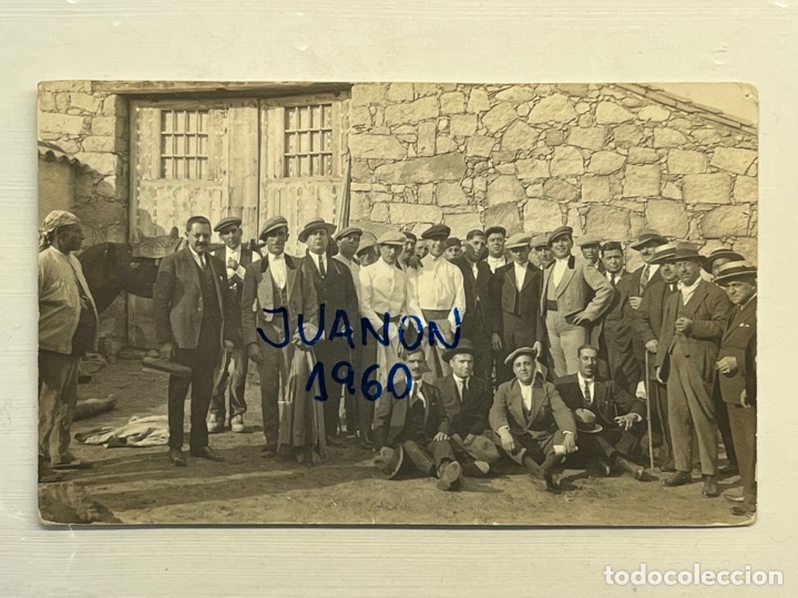 Alte Fotografie: FOTOGRAF&Iacute;A TOLEDO Y LA TAUROMAQUIA Grupo de Toreros y aficionados Lucas Fraile, fot&oacute;grafo (h.1930?)