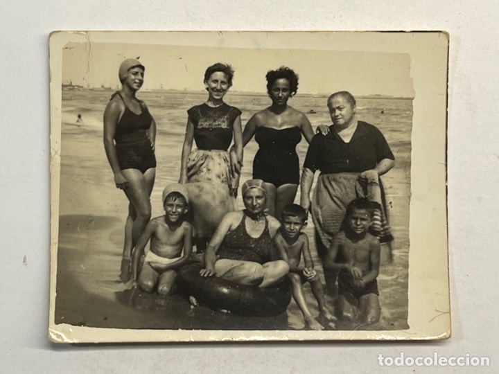 Fotograf&iacute;a antigua: MINUTEROS, fot&oacute;grafos de calle.. en la Playa (h.1950?)