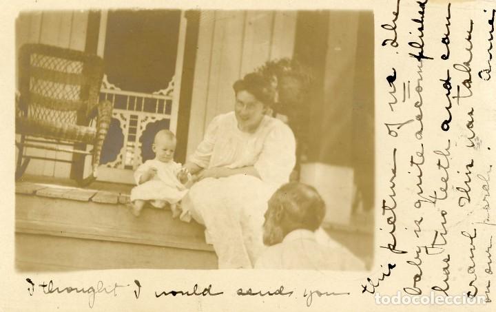 Alte Fotografie: FOTOGRAFIA POSTAL. FAMILIA EN PORCHE. USA. SOMERSET. TEXAS. CIRCULADA