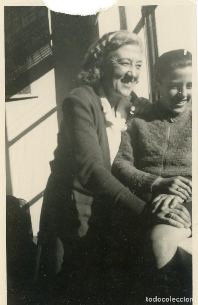 Alte Fotografie: POSTAL FOTOGRAFICA. NI&Ntilde;O Y MUJER. CD 1950