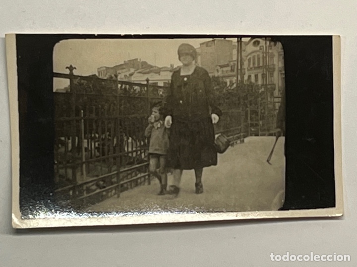 Fotografia antica: ALCOY ? Minuteros, fot&oacute;grafos de calle.. Puente de San Jorge ? (h.1920?)