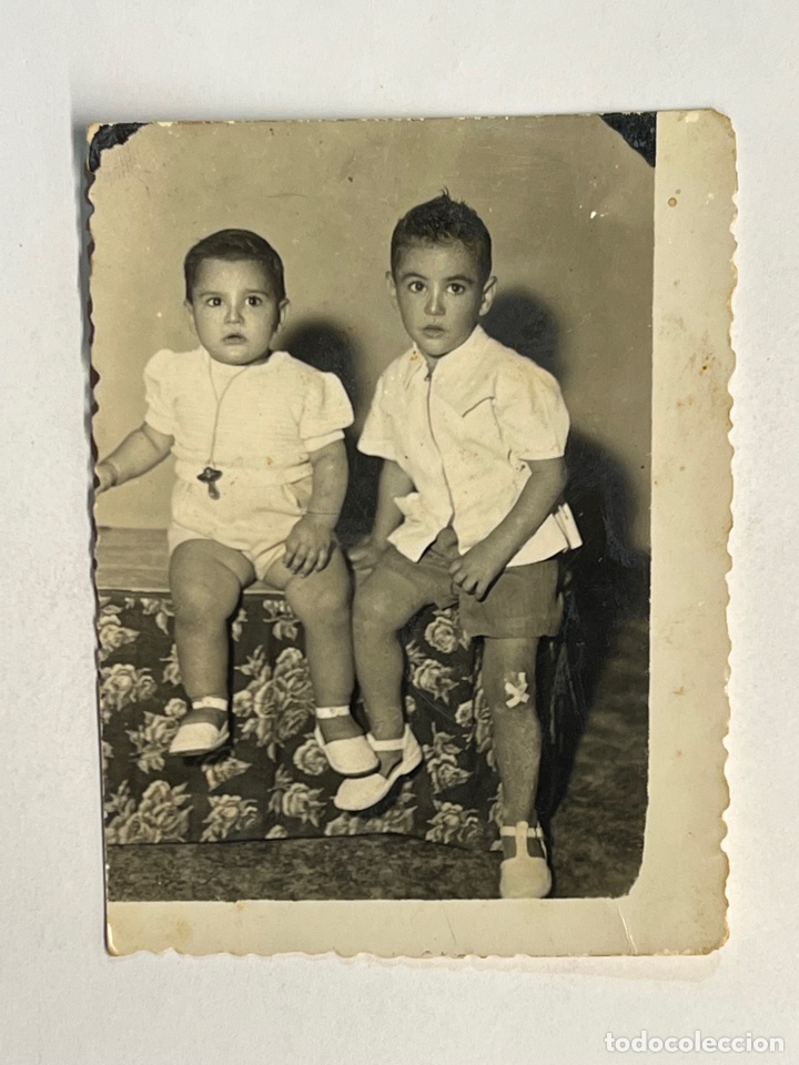 Fotografia antica: MOLINA DE SEGURA. Los ni&ntilde;os de la casa. Fotograf&iacute;a Ortega (h.1960?) Minuteros, fot&oacute;grafos de calle..