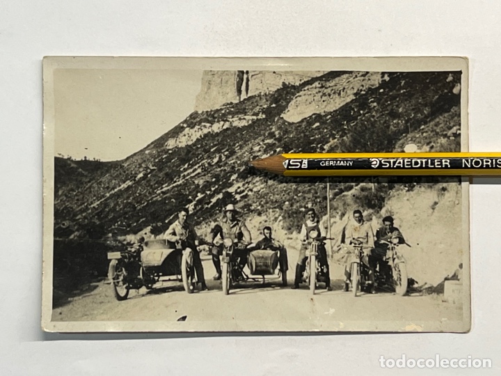 Fotografia antica: MOTOS CON SIDECAR&hellip; fotograf&iacute;a antigua&hellip; recorriendo Espa&ntilde;a&hellip; (h.1920?)