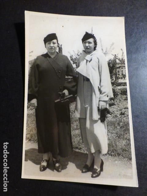 Fotografia antiga: LEON MADRE E HIJA POSTAL FOTOGRAFICA A&Ntilde;OS 30