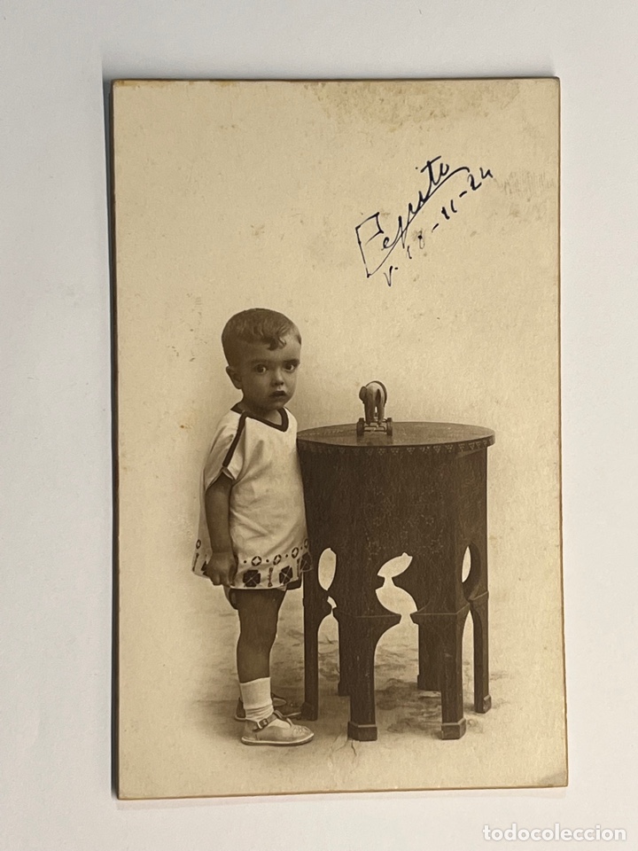 Fotografia antica: NI&Ntilde;OS. Fotograf&iacute;a antigua&hellip; El peque&ntilde;o Pepito. A. Cuesta, fotografo (a.1924) dedicada&hellip;.